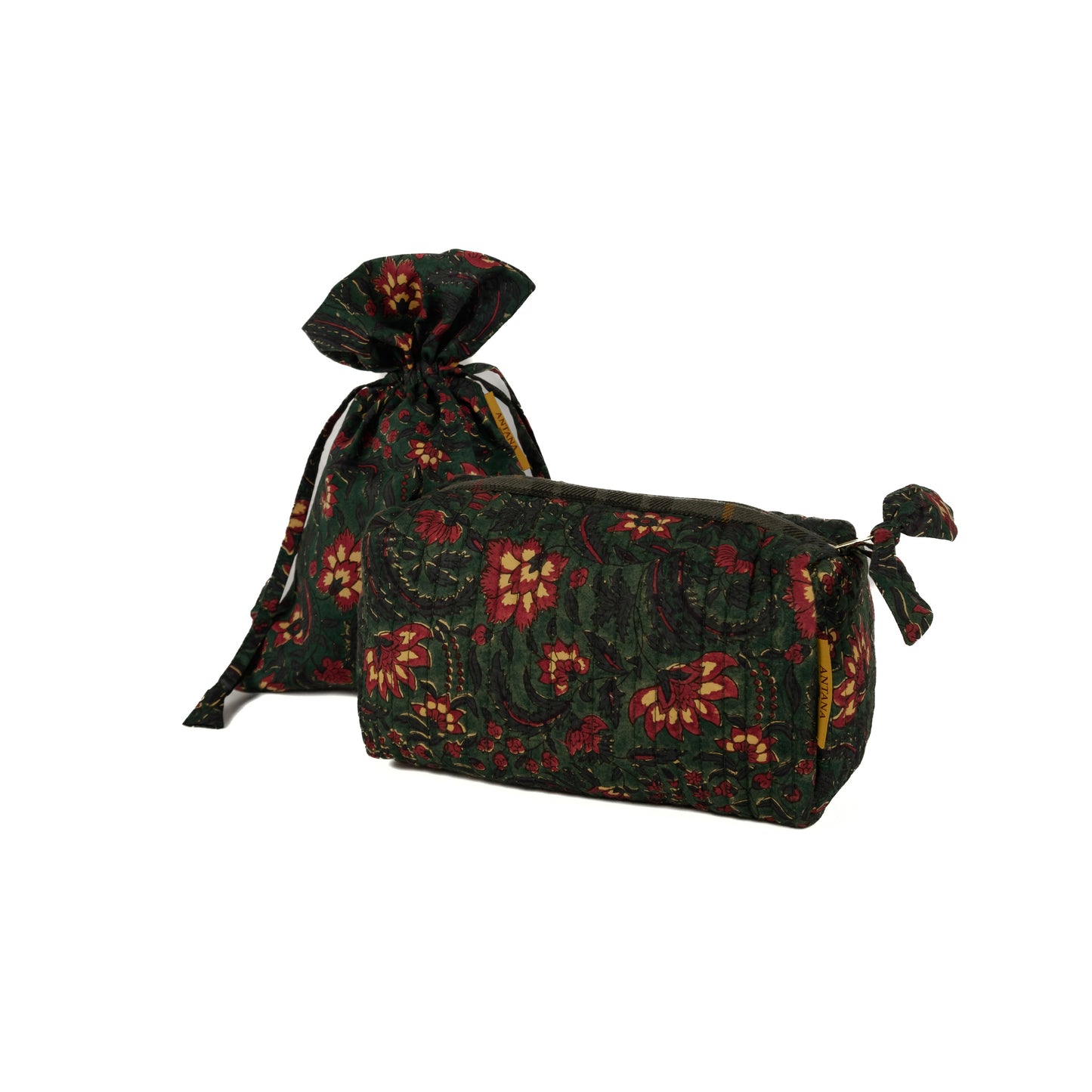 Stewart wash bag